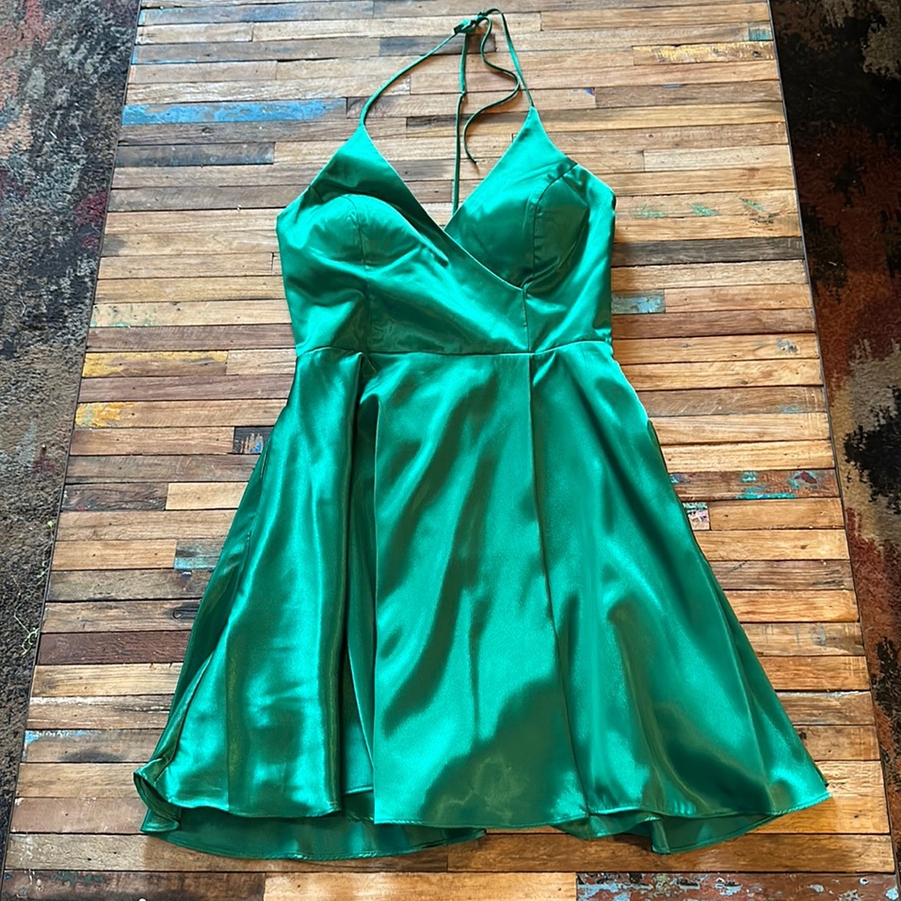 Blonde Nites Green Silk Dress Sz 9 (Junior’s)